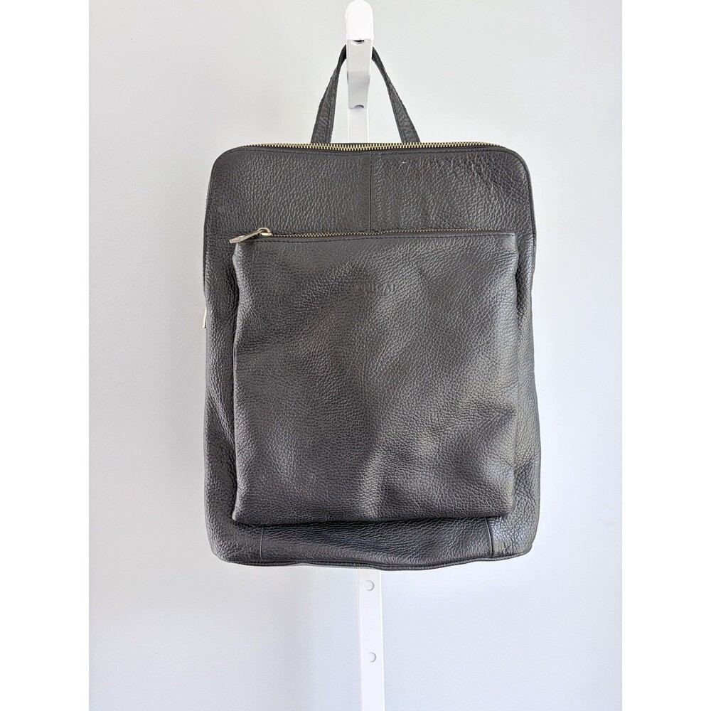 Unica Firenze Italian Black Pebbled Leather Convertible Backpack